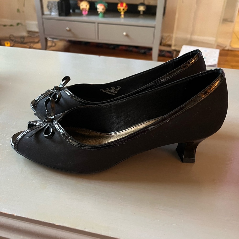 Life Stride Heels